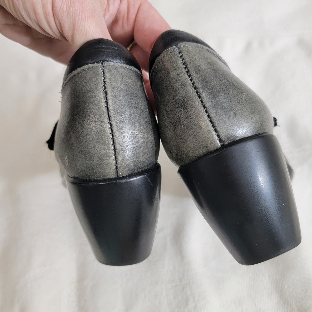 Naot Two-Tone Gray and Black Knot-Strap Heels - Picture 4 of 12